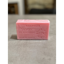 Savon Solide au Magnolia 100g - Soin Naturel et Élégant