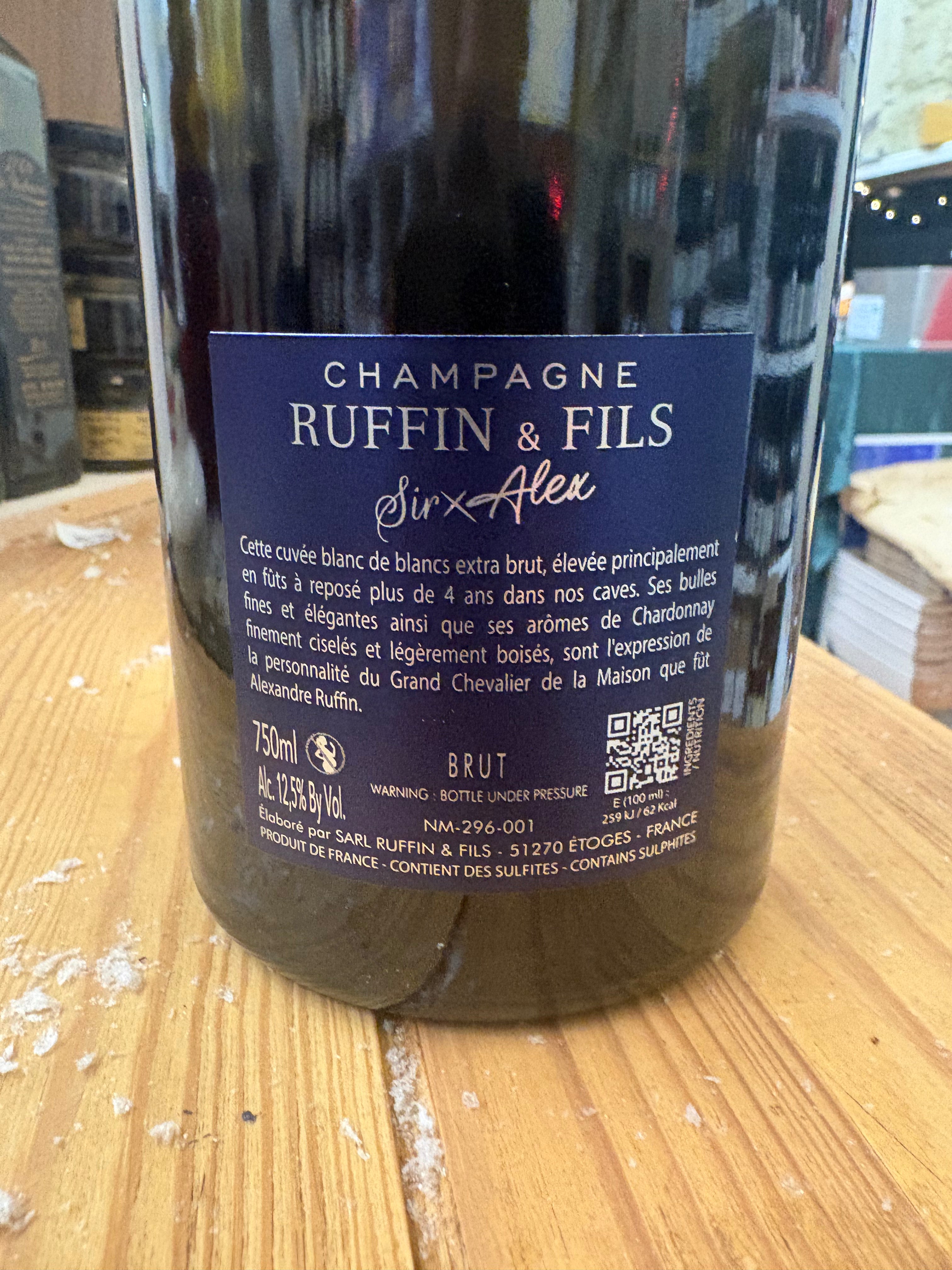 Coffret de 3 Bouteille La Cuvée Sir Alex-Champagne Millésimer-Maison Ruffin & Fils-2020